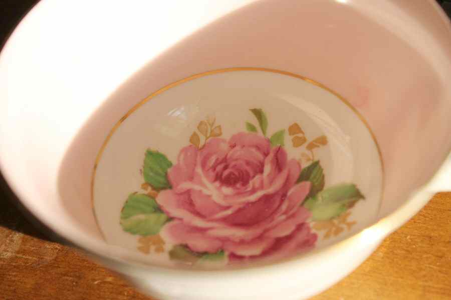C806 Footed Cup by Taylor & Kent-1