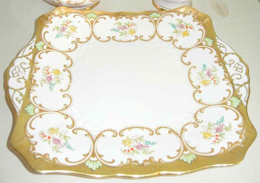 TUS175 Square Handled Cake Plate by Tuscan - Royal Tuscan-1