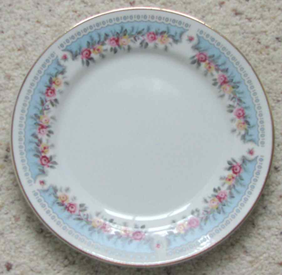 TWN9 Dinner Plate by Taiwan-1