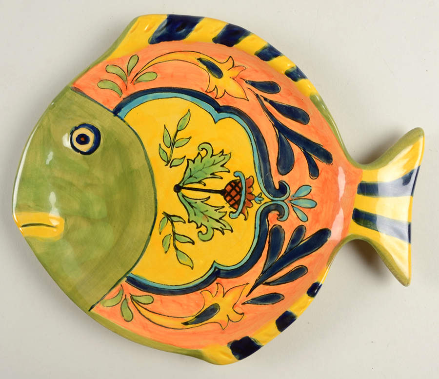 Talavera 9" Fish Plate by Maxcera Corp-1
