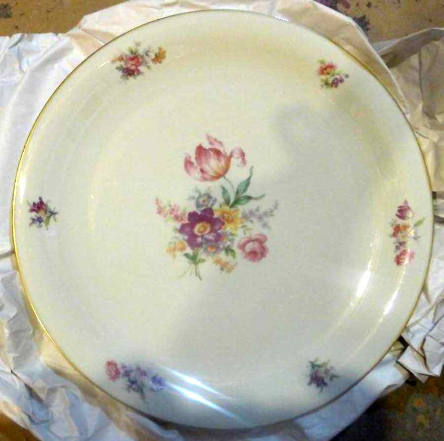 TIR622 Round Torte Plate by Tirschenreuth-1