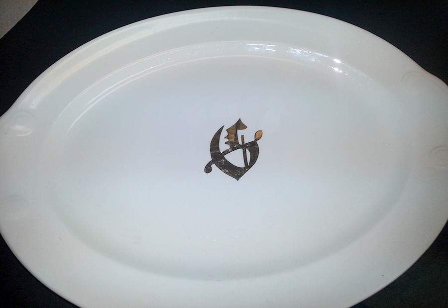 TST1039 11" Oval Serving Platter by Taylor, Smith & Taylor (Ts&T)-1