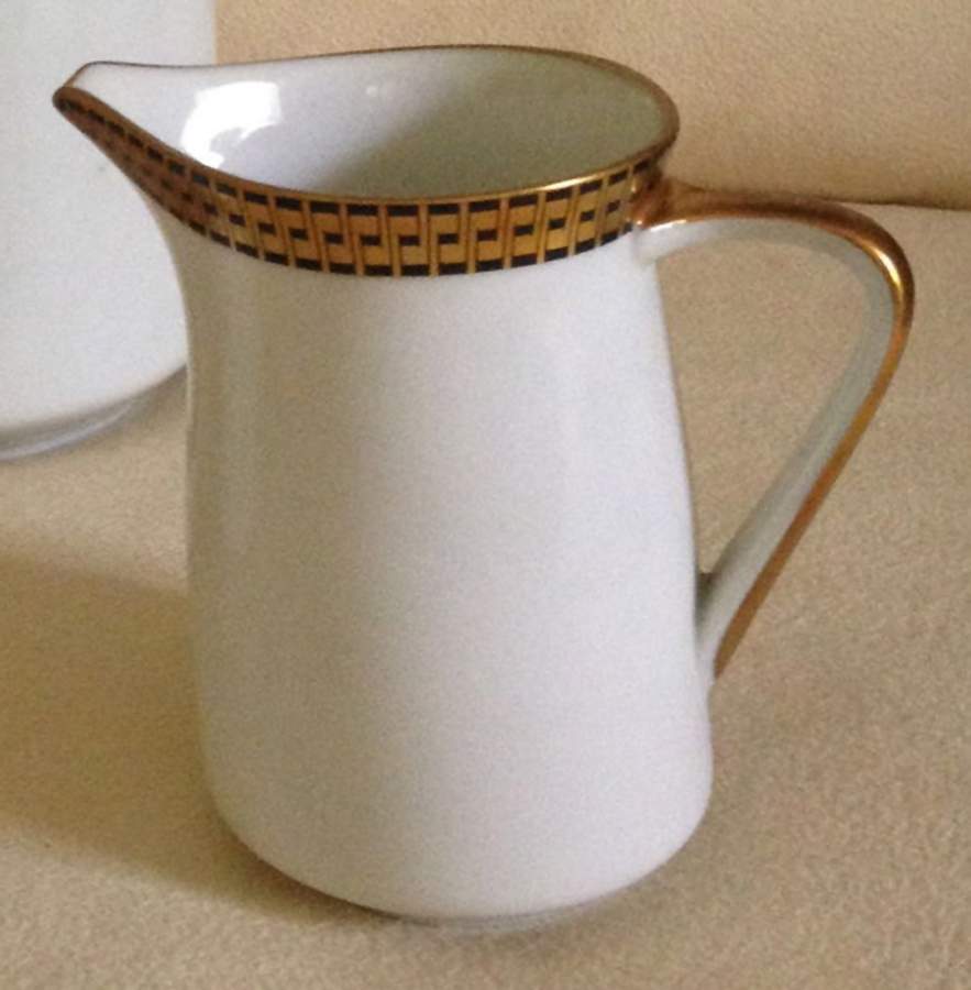 597 Creamer by Thomas-1