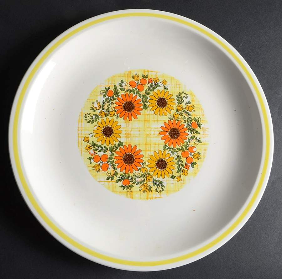 Checks & Daisies 12" Chop Plate (Round Platter) by Taylor, Smith & Taylor (Ts&T)-1
