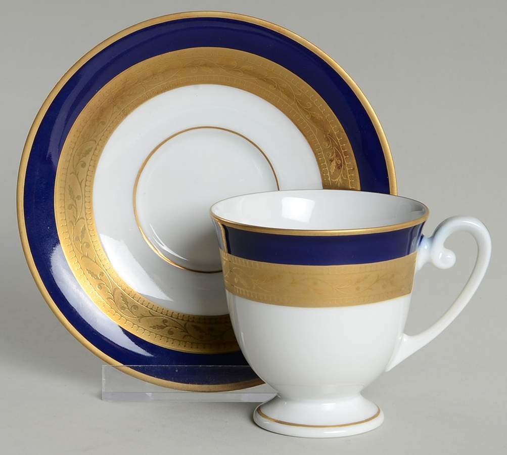 TIR643 Footed Demitasse Cup & Saucer Set by Tirschenreuth-1