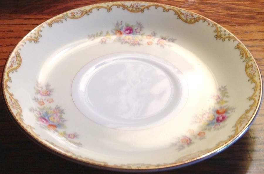 TSW14 Saucer by Transor Ware (Japan)-1