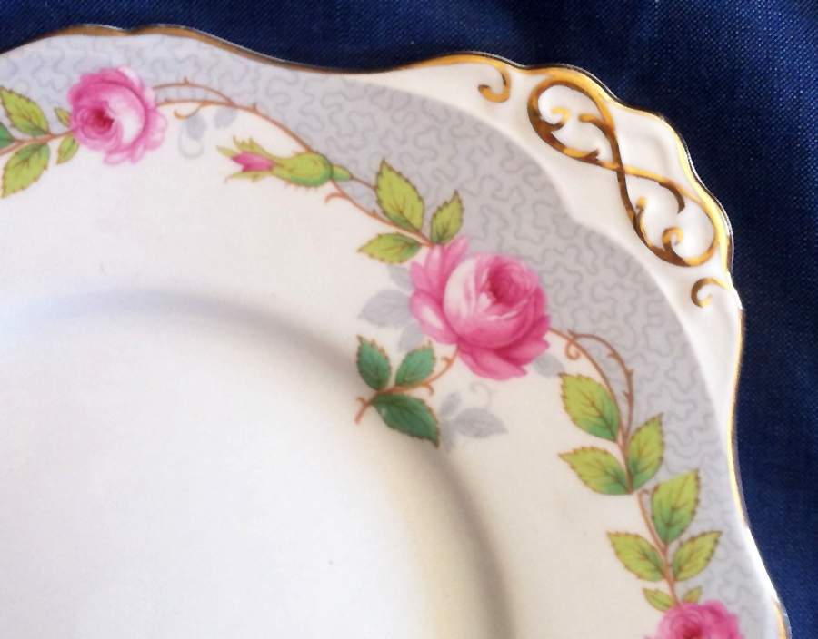 C8709 Square Handled Cake Plate by Tuscan - Royal Tuscan-1