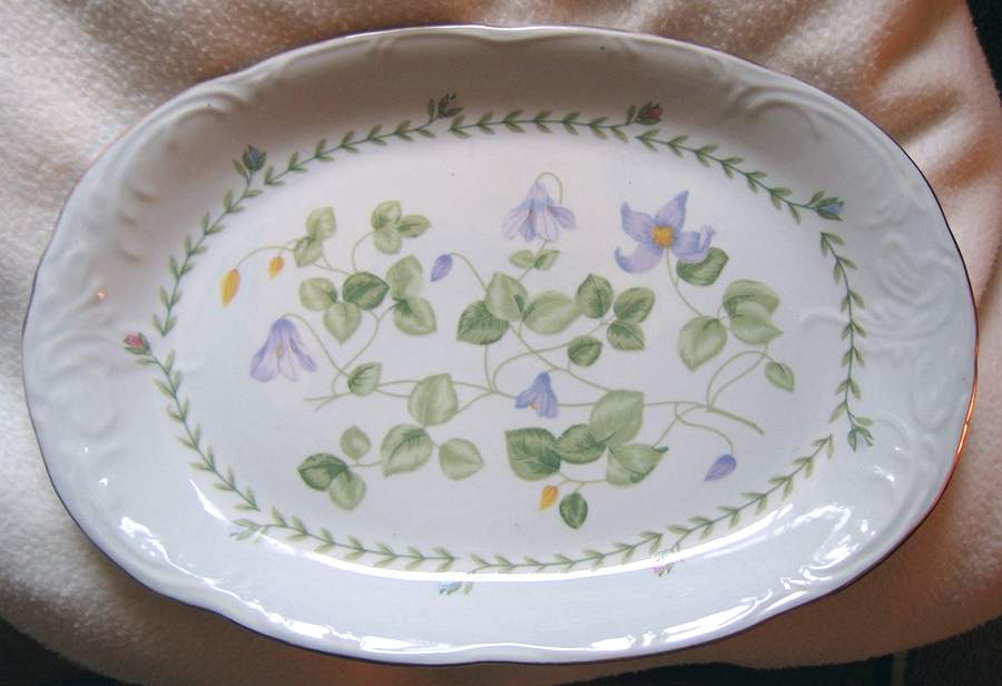 TIE86 12" Oval Serving Platter by Tienshan-1