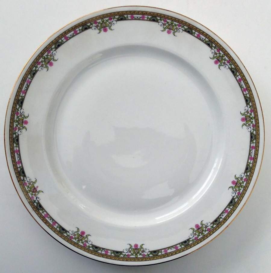 TRV551 Dinner Plate by Tressemanes & Vogt-1