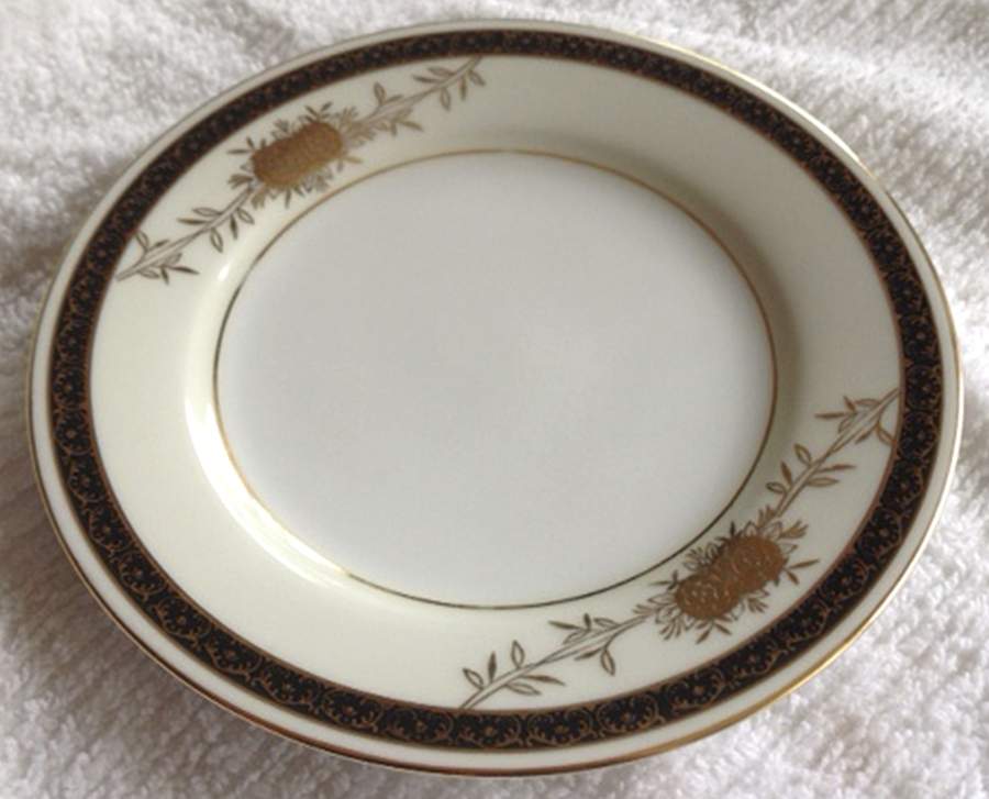 TOK5 Salad Plate by Tokai-1