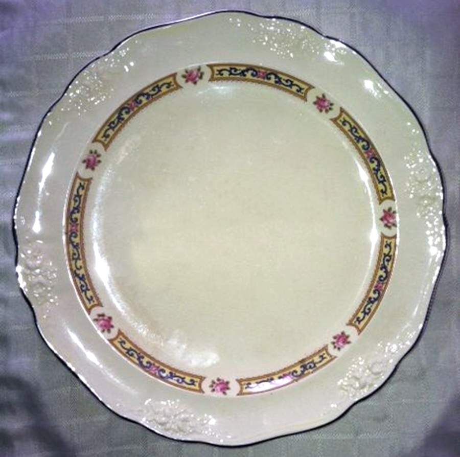 TST1074 Dinner Plate by Taylor, Smith & Taylor (Ts&T)-1