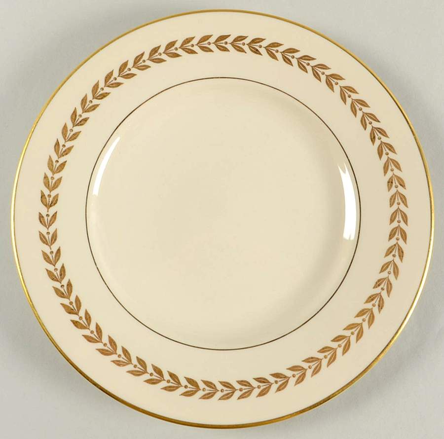 TAT37 Dinner Plate by Tatler of Trenton-1