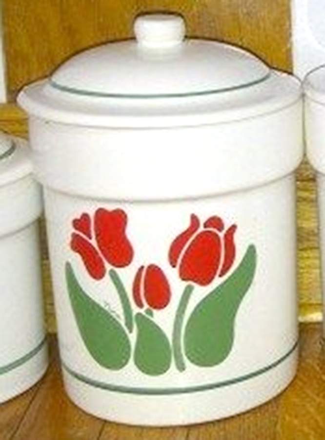 Nina Extra Large Canister & Lid by Treasure Craft-1