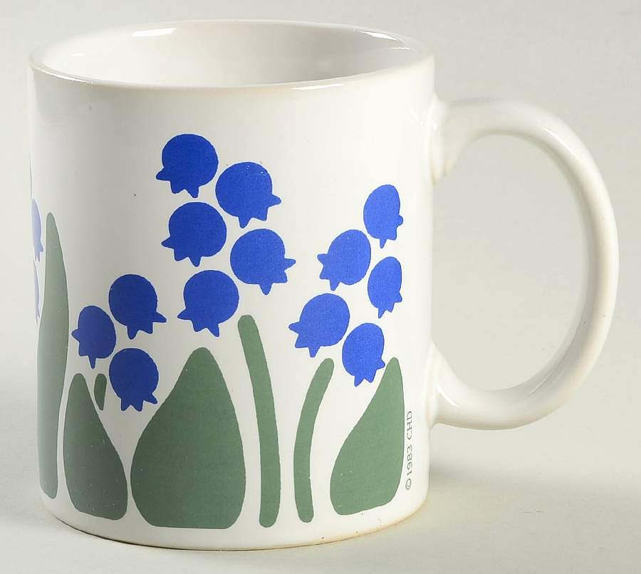 Nina Mug by Treasure Craft-1