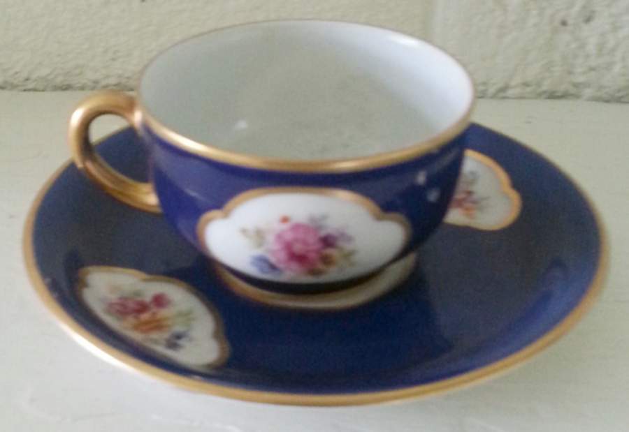 3209 Flat Demitasse Cup & Saucer Set by Thomas-1