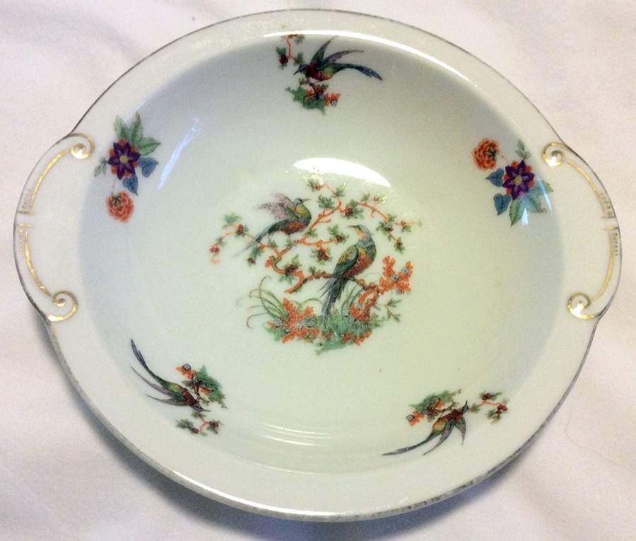 Estey 9" Round Vegetable Bowl by Thomas-1