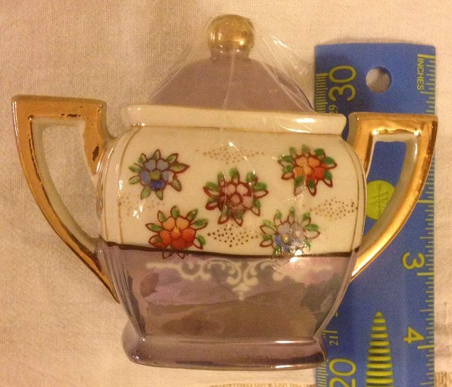 TKI88 Sugar Bowl & Lid by Takito-1