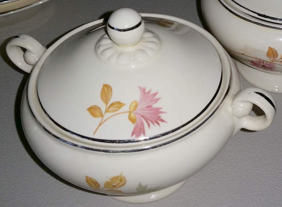 TST1096 Sugar Bowl & Lid by Taylor, Smith & Taylor (Ts&T)-1