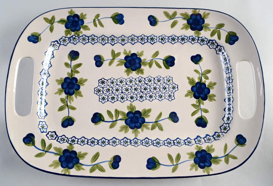 Nicolette 17" Oval Serving Platter by Tabletops Unlimited-1