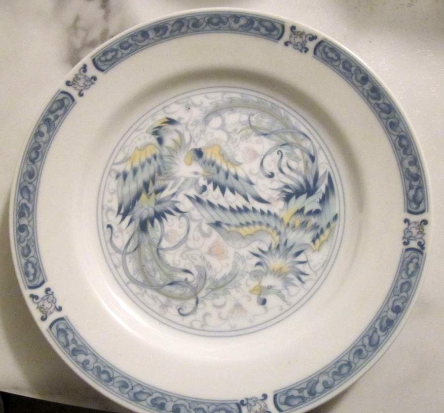 0542 Luncheon Plate by Taiwan-1
