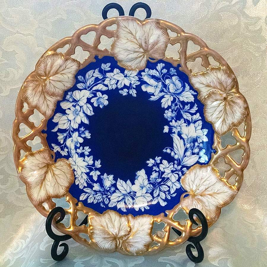 TUP2 10" Pierced Plate by Tuppack-1