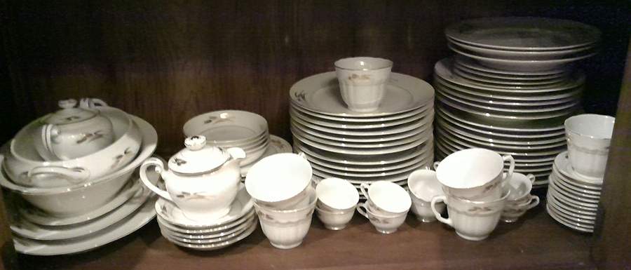 TIA16 Creamer by Tiara (Bavaria)-1