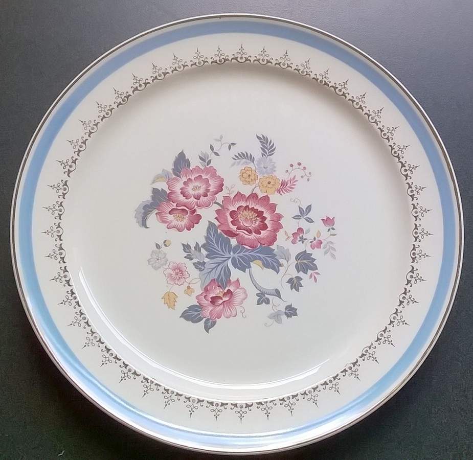 TST1105 Dinner Plate by Taylor, Smith & Taylor (Ts&T)-1
