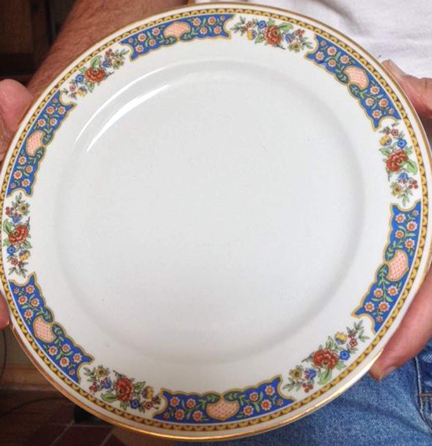 TRV852 Dinner Plate by Tressemanes & Vogt-1