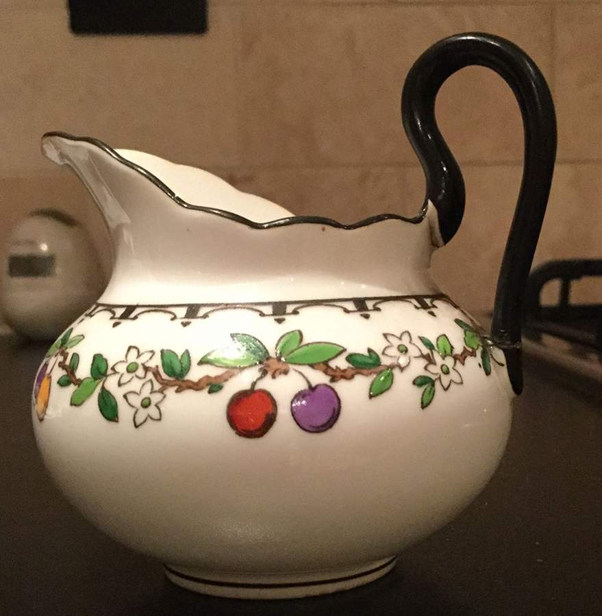 S259 Creamer by Tuscan - Royal Tuscan-1