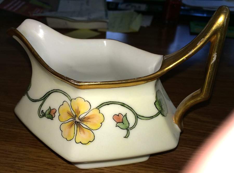 TRV856 Creamer by Tressemanes & Vogt-1