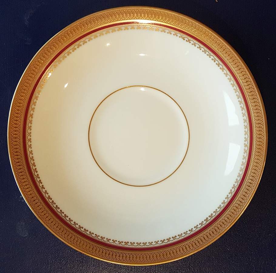 TIR713 Saucer by Tirschenreuth-1