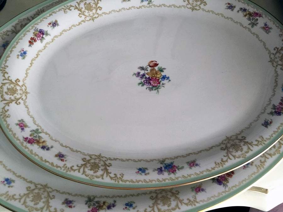 Belhaven 12" Oval Serving Platter by Tirschenreuth-1