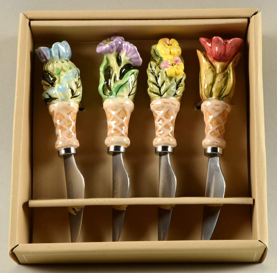 Alouette Collection, The Individual Canape Knife - Set of 4 Motifs by Tracy Porter-1