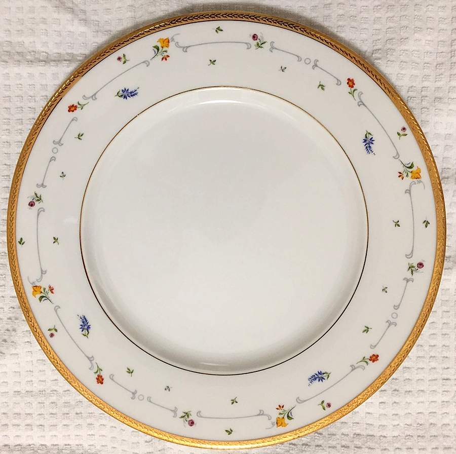 THU536 Dinner Plate by Thun-1