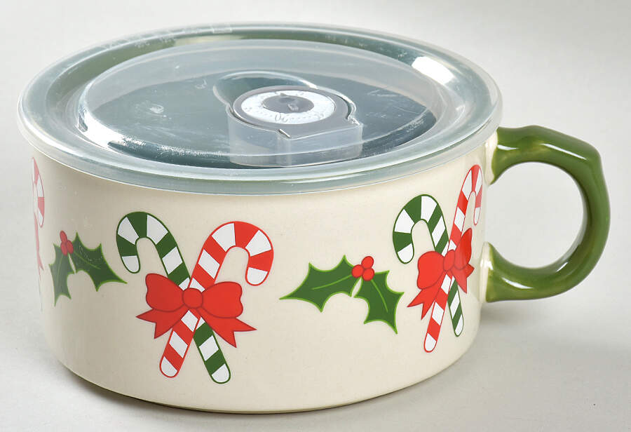 Winter Whimsy Mug & Vented Plastic Lid by Temp-Tations-1