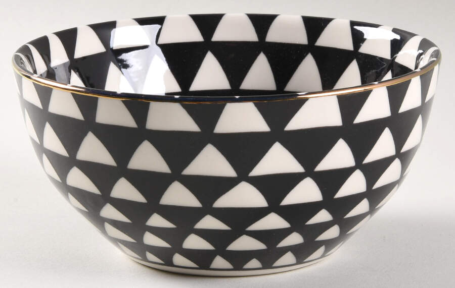 Medallion Soup/Cereal Bowl by Thyme & Table-1
