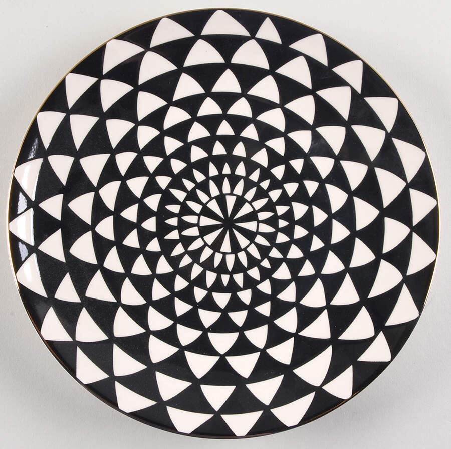 Medallion Dinner Plate by Thyme & Table-1