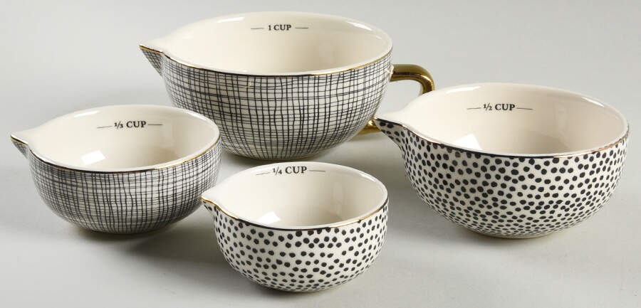 Polka Dot (4 Piece) Measuring Cup Set with Spouts by Thyme & Table-1
