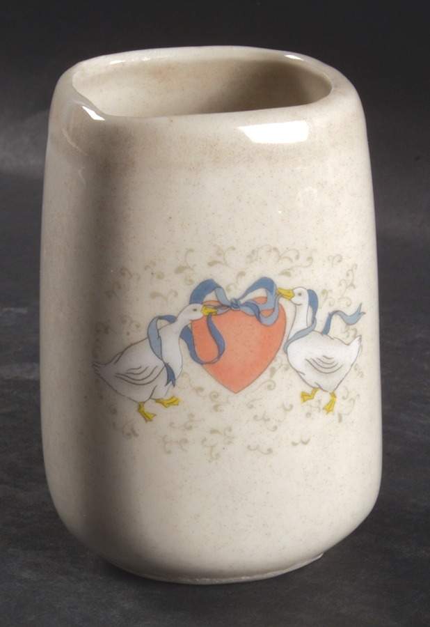 TWN11 Toothbrush Holder by Taiwan-1