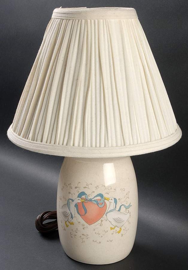 TWN11 7" Electric Lamp & Shade by Taiwan-1