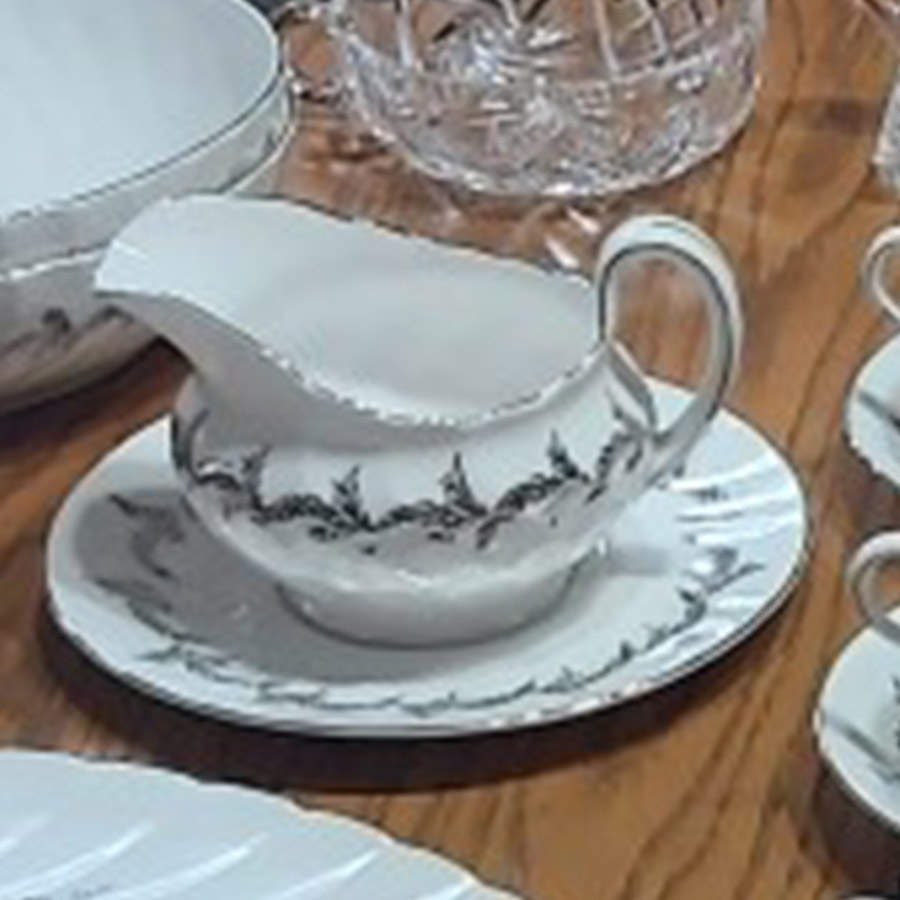 Silver Regency Gravy Boat & Underplate by Tuscan - Royal Tuscan-1