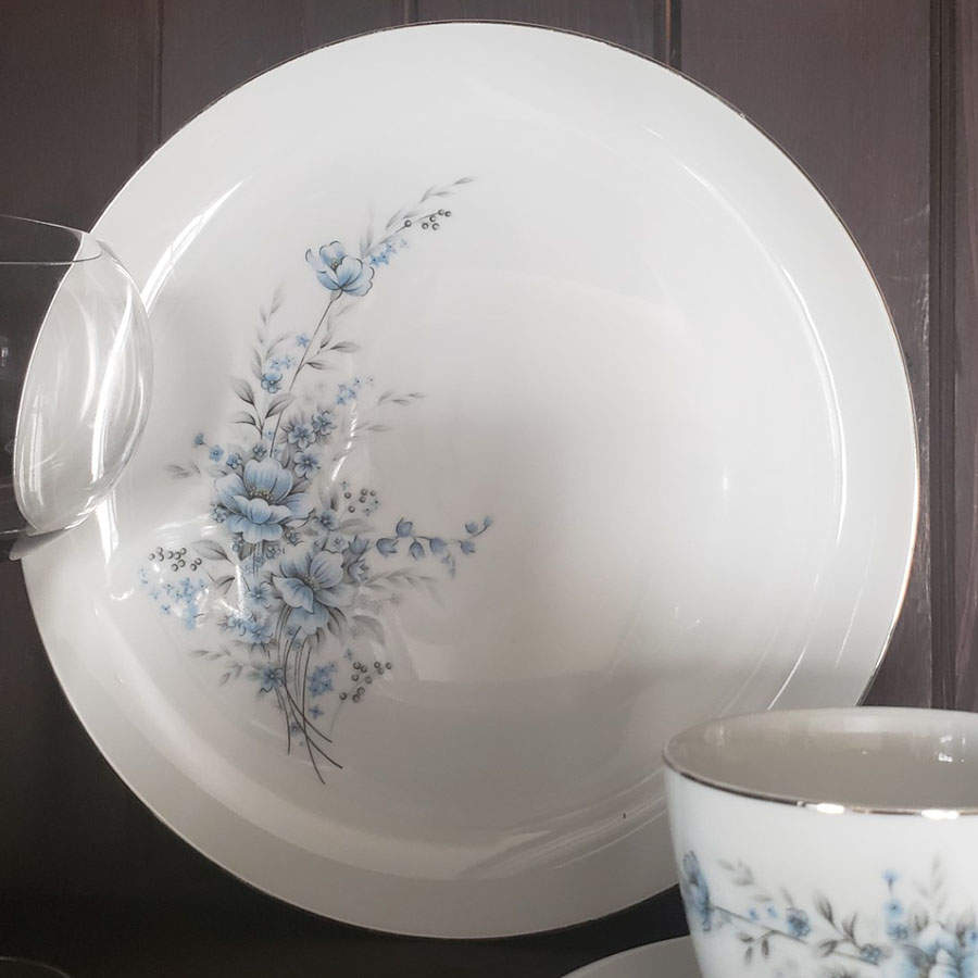 Laurels Dinner Plate by Towne House-1