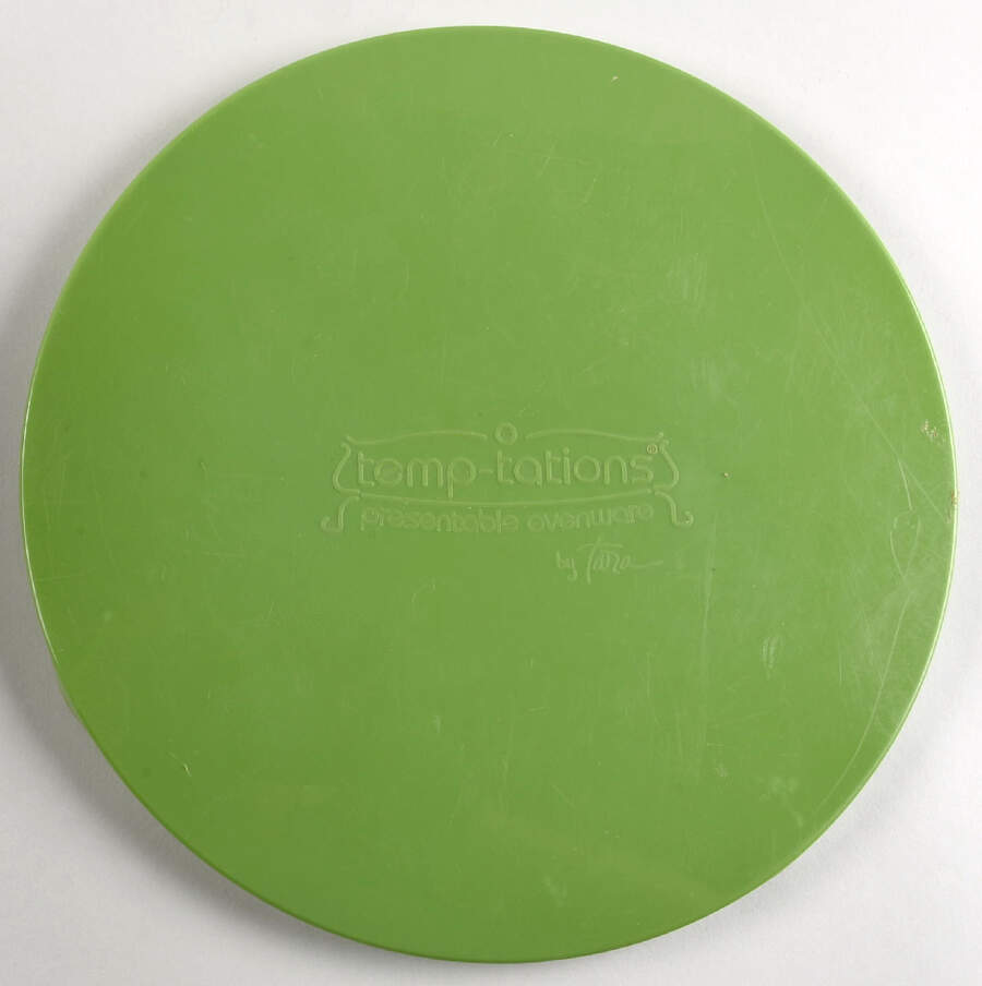Floral Blossom Plastic Lid for 10" Round Baker by Temp-Tations-1