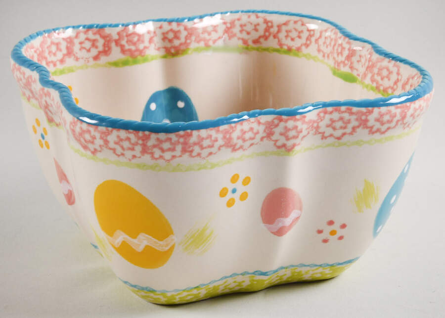 Egghunt 6" 1 Qt Square Bowl by Temp-Tations-1
