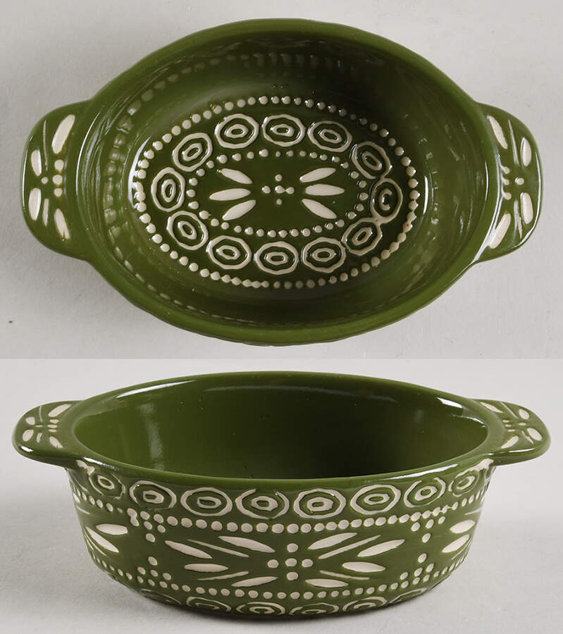Carved Old World-Green 9 Oz Individual Oval Casserole No Lid by Temp-Tations-1