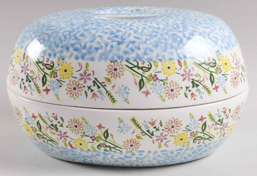 Bouquet Blue 2 Quart Oval Covered Casserole by Temp-Tations-1