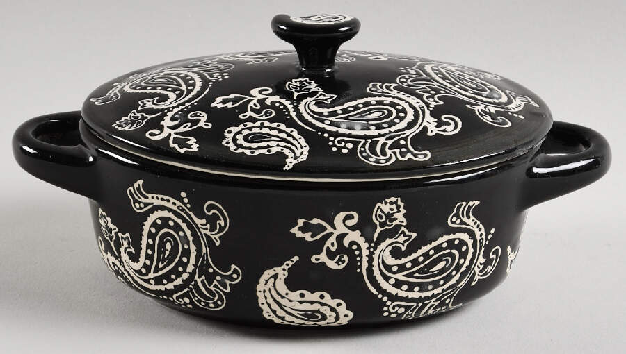 Vintagepaisley-Black 9 Oz Individual Oval Casserole & Lid by Temp-Tations-1