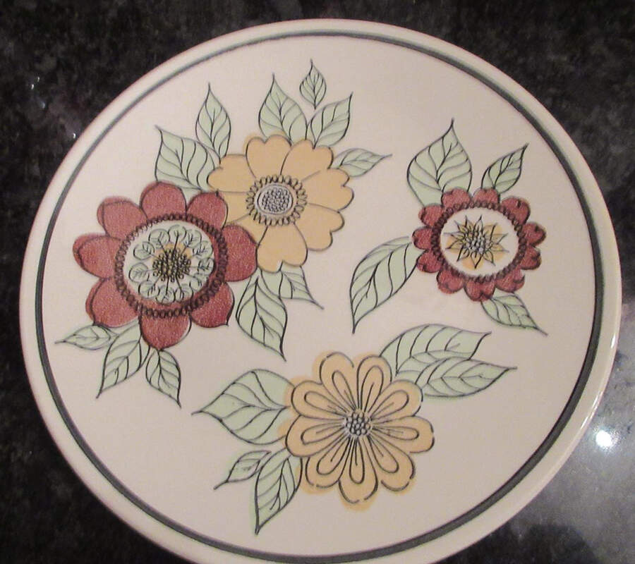Flora Dinner Plate by Taylor, Smith & Taylor (Ts&T)-1