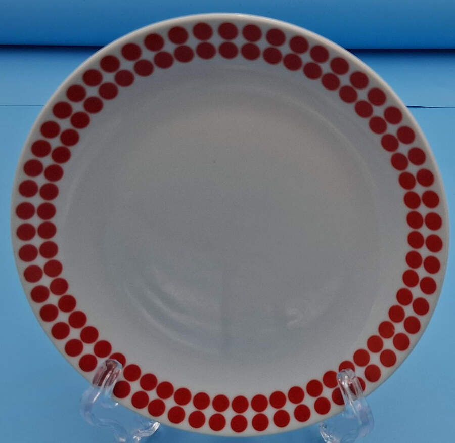 THU585 Salad Plate by Thun-1