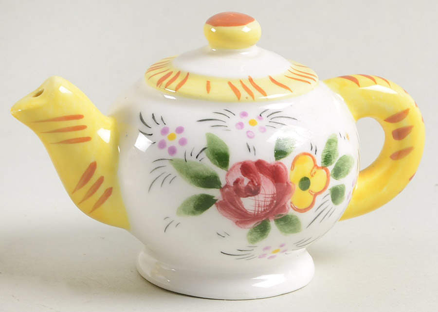 Early Provincial Individual Figural Pepper Shaker by Ucagco-1